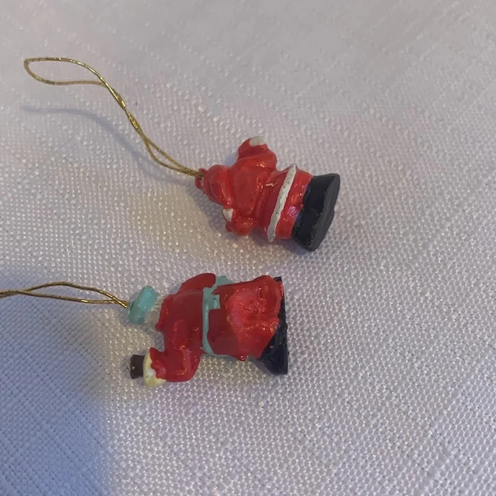 Two Miniature Collectible Resin Santa Clause Christmas Ornaments Holiday Tree